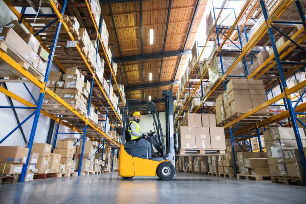 warehouse worker inventory cost example
